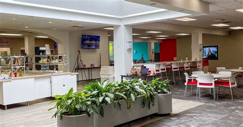 Cafeteria Layout Design 的图像结果