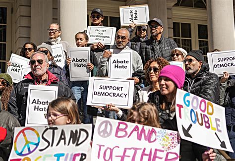 Civil rights march on Brooklyn Bridge honors Bloody Sunday.