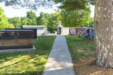 Tour Our Facilities | Ford & Liley Funeral Homes - Marble Hill, MO