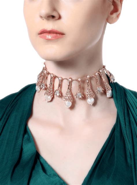 Choker Styles That Will Make Your Lehenga Outfit Shine Bright ...