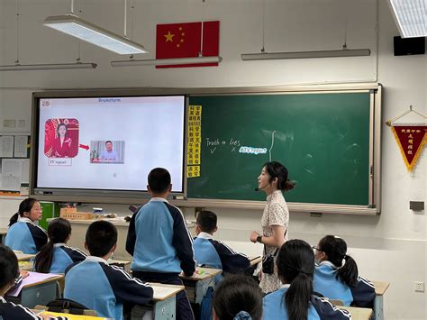 实践新课程 创造新教育 ——德清县初中段项目化学习课堂展示活动在武康中学举行