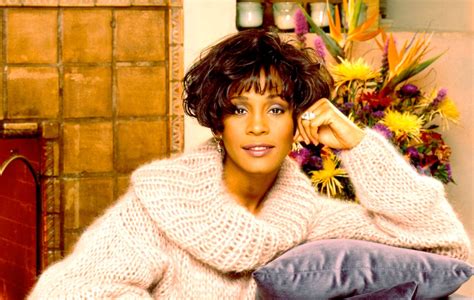 10 Amazing and Inspiring Whitney Houston Songs For Life