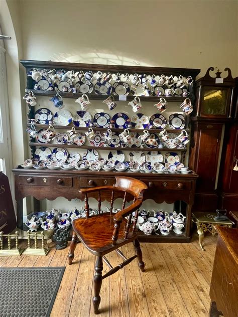 Computer Shop in Brecon 的图像结果