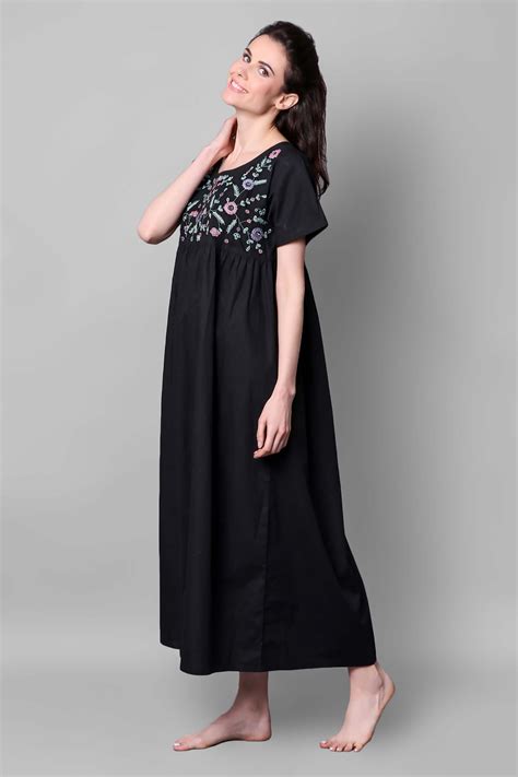 Meadow, Nightdress: Soft, Embroidered Cotton Comfort – After Dark