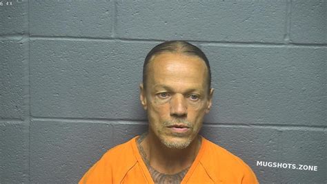 SANTMYERS TERRY RAY N/A 03/31/2023 - RSW Regional Jail Mugshots Zone