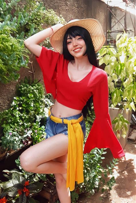Cosplay Luffy feminine Alice Dias | Cosplay outfits, Cosplay ideas ...