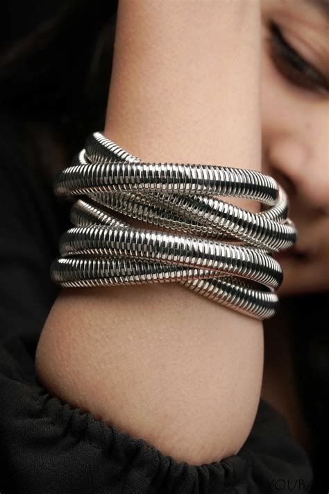 Chunky Tripple Layered Anti Tarnish Bracelet- Silver- Single – Youbae.in