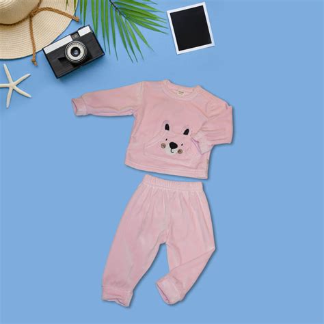 Full Sleeves Sweatshirt and Joggers with Bear Graphics - Light Pink ...