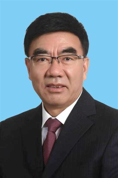 杨玉经、沈凡、沈左权当选宁夏回族自治区人大常委会副主任