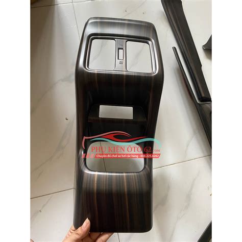 Mua Bộ ốp trang trí nội thất xe Honda HRV 2022-2023 vân gỗ giá rẻ nhất | TecKi.Vn