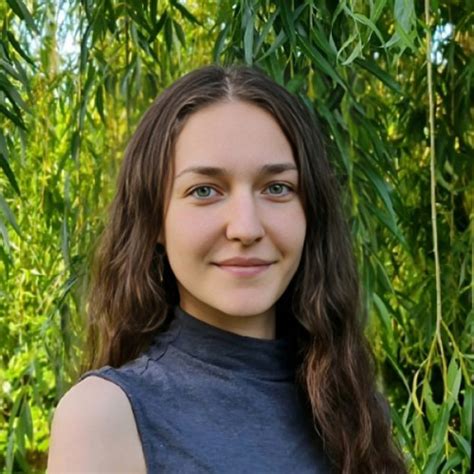 Alyssa - Guitar teacher - ₹3062/h