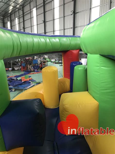Inflatable Obstacle Course Challenge 的图像结果