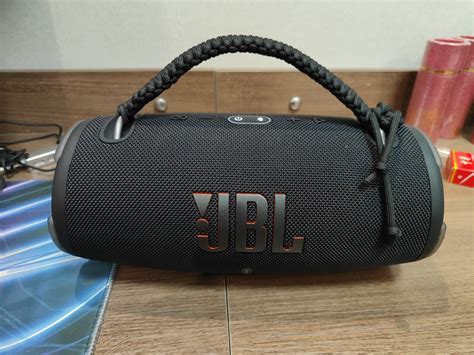 JBL 战鼓3 与 小米氧气音响对比，第一次知道小米有这品牌😅_哔哩哔哩_bilibili