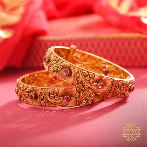 Buy Antique Bangle Online | Antique Bangle by Manubhai.