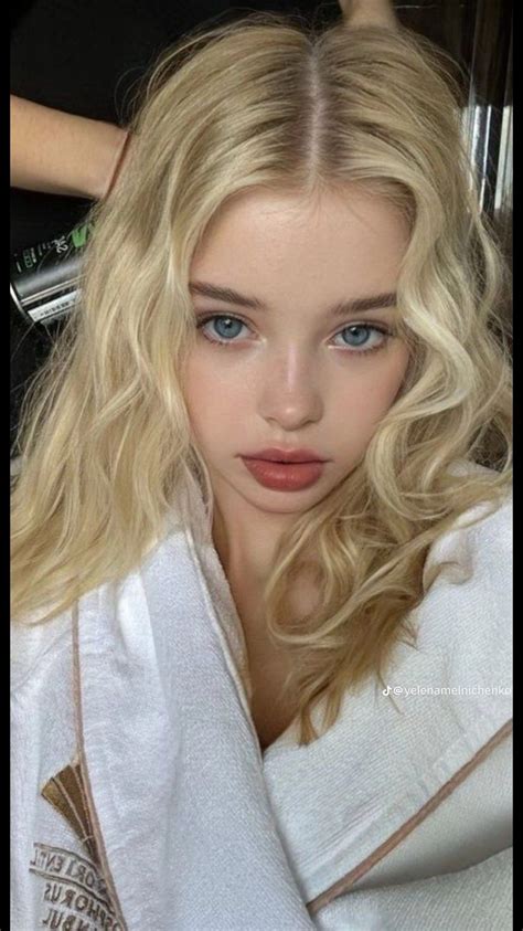 Pin by Alvaro Corradi on bellezze | Pale blonde hair, Blonde hair blue ...