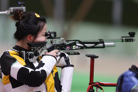 加油！中国选手杨倩晋级女子10米气步枪决赛-新闻中心-南海网