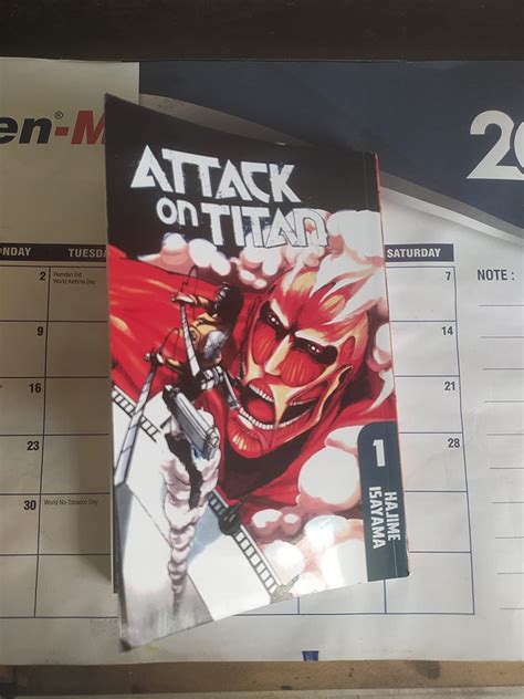 Attack on Titan 1 : Isayama, Hajime: Amazon.in: Books