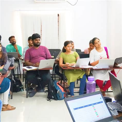 Free Tech Masterclass | Live Sessions by Industry Experts | 10000coders