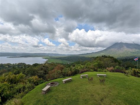 Lake arenal, Costa Rica (pixel 6) ultrawide : pixelography