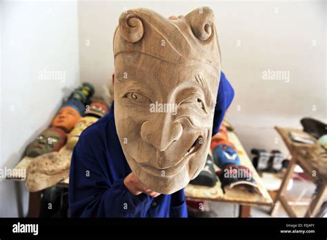 Culture Masks 的图像结果