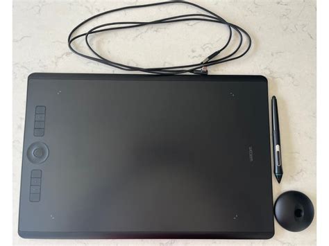 Image result for Wacom Intuos Pro Large Tutorial