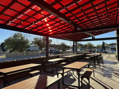 The Owl Pub & Grill | Destination Bryan