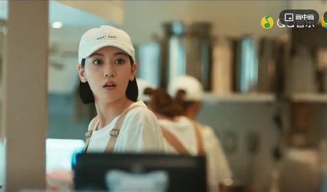 视频 | 周杰伦新歌MV女主角昔日T台走秀视频大火，被网友评价为颜值高、身材好、气质佳