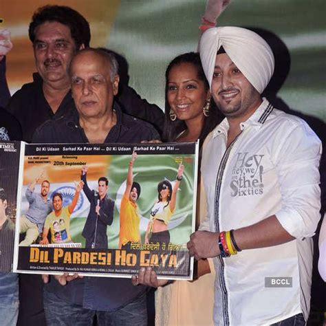 Celebs pose for the cameras at the audio launch event of film Dil ...
