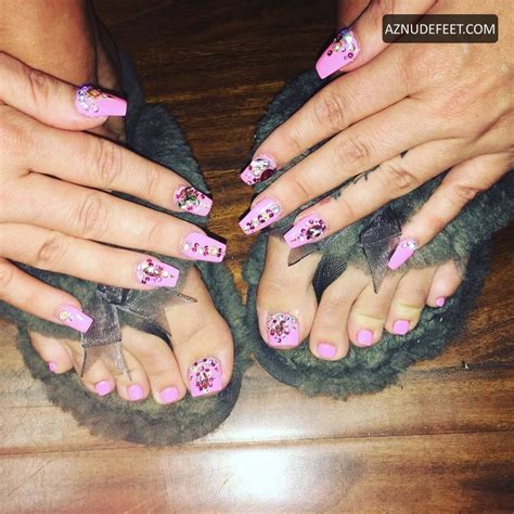 JENNA SHEA Feet - AZNudeFeet