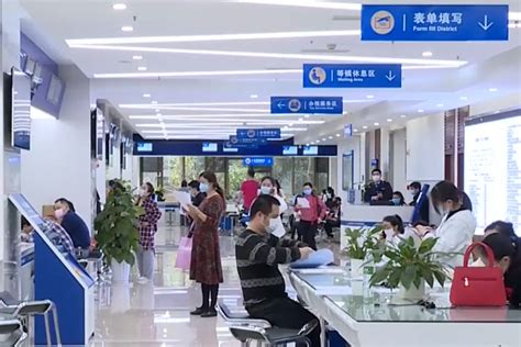 视频丨重庆在全国率先实现11个税种合并申报_凤凰网视频_凤凰网