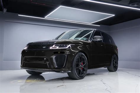 Range Rover SVR Black – Silverstone Luxury Cars