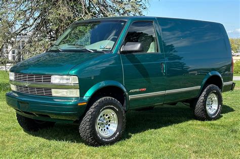 2000 Chevrolet Astro