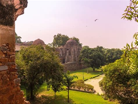 Best travel destinations for couples in delhi to spend quality time ...