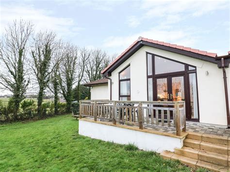 Keepers Cottage - Sidmouth, Devon | Self Catering Holiday Lodges