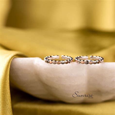 TWO TONE TOE RINGS – Sunrise Silversmiths