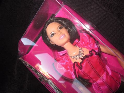 2011 BARBIE FASHIONISTAS CLUTCH Wave 1 RAQUELLE DOLL #W3900 ~Fully ...