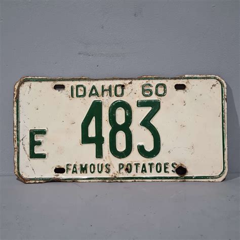 White 1960 Idaho Licence Plate | Tramps UK