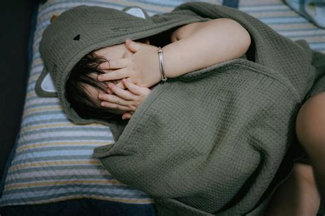 Sleep regressions: What every parent needs to know (4, 8, 12 months and ...