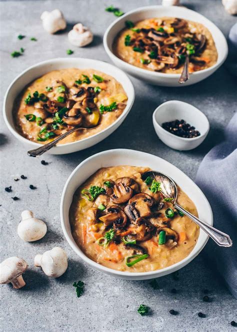 Creamy Mushroom Rice Soup - Easy, Vegan & One Pot - Bianca Zapatka ...