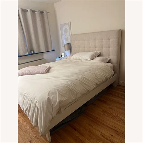 West Elm Tufted Headboard & Simple Bed Frame Queen - AptDeco
