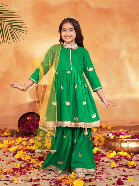 Pspeaches Girls Ethnic Regular Thread Work Kurta with Sharara & With D
