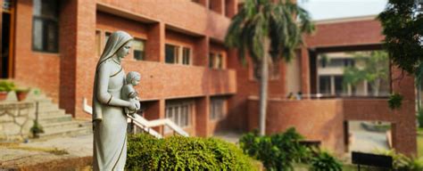 Jesus & Mary College New Delhi