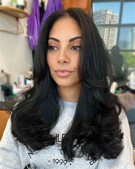 22 Gorgeous Long Black Hair Ideas to Consider Right Now