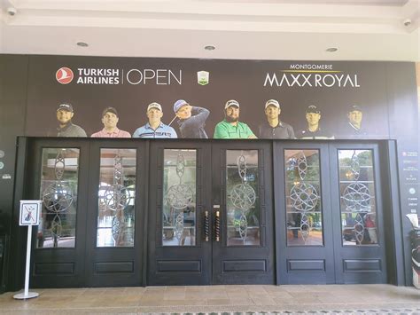 Night golf at Montgomerie Maxx Royal, Belek, Turkey 🇹🇷 ⛳ : r/golf