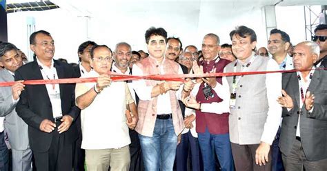 સુરત ખાતે લૂઝ ડાયમંડના બીટુબી એક્ઝિબિશન ‘કેરેટ્સ: સુરત ડાયમંડ એક્ષ્પોને ...