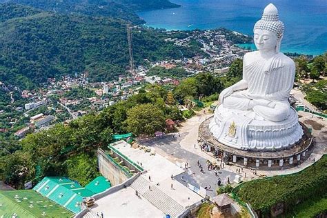 THE 10 BEST Places to Go Shopping in Phuket (w/ Photos)