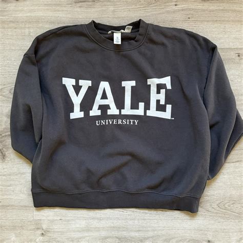 H&m Yale University sweatshirt in size L, in perfect... - Depop
