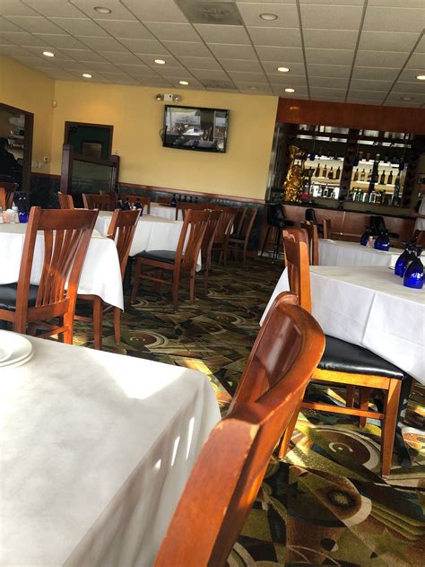 Restaurants In Algonquin