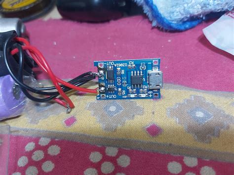 Super Debug (5 Pcs) TP4056 Miniature USB 5V 1A 18650 Lithium Battery ...