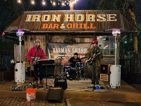 About Us | Iron Horse Bar and Grill